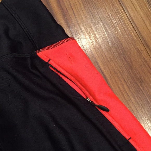 NWT Under Armour Compression Leggings - Picture 4 of 8